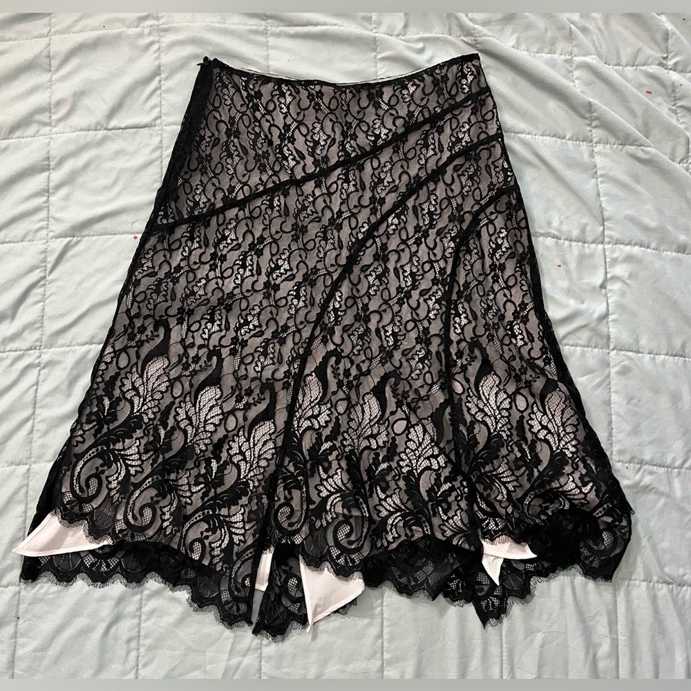 New Meritage Anthropologie Black Lace Skirt with Pink Liner 12
